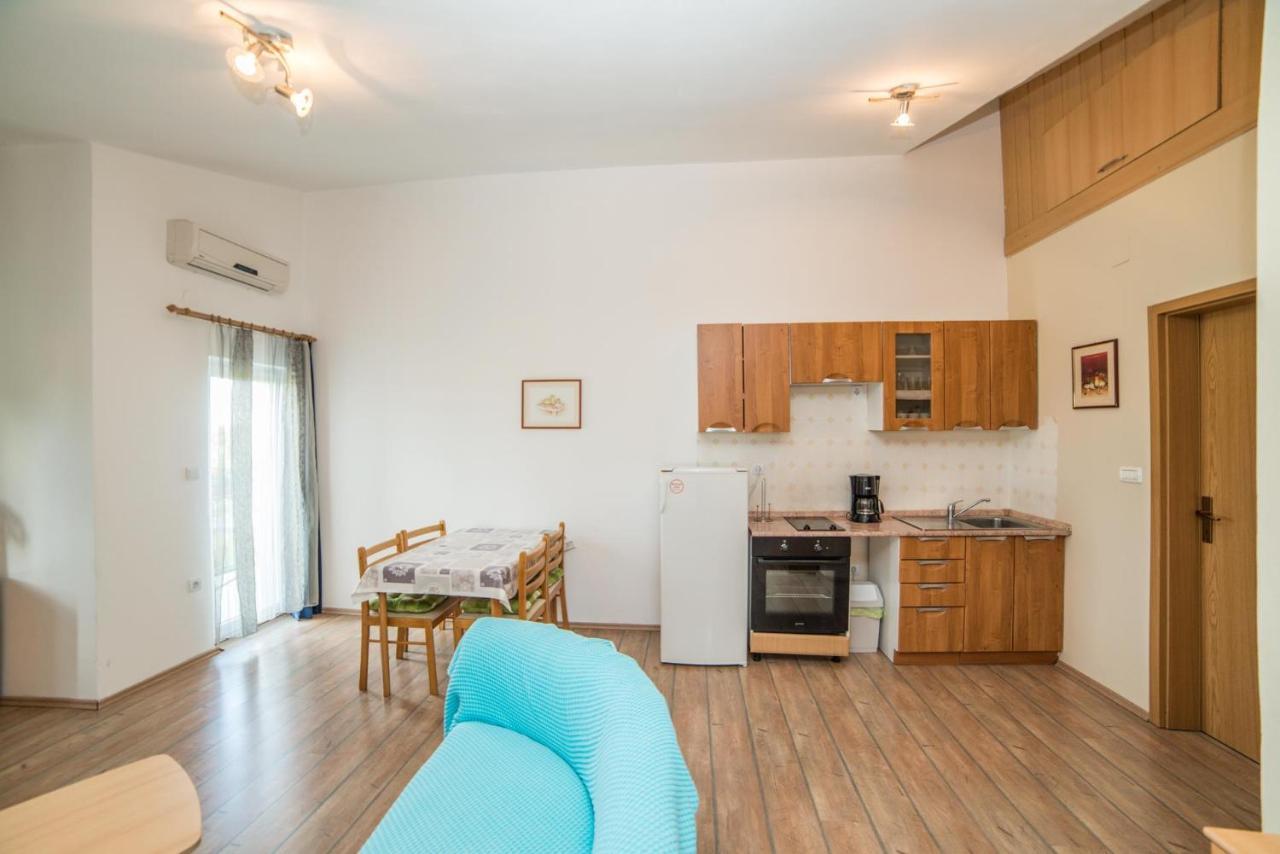 Apartments Durda Фажана Экстерьер фото