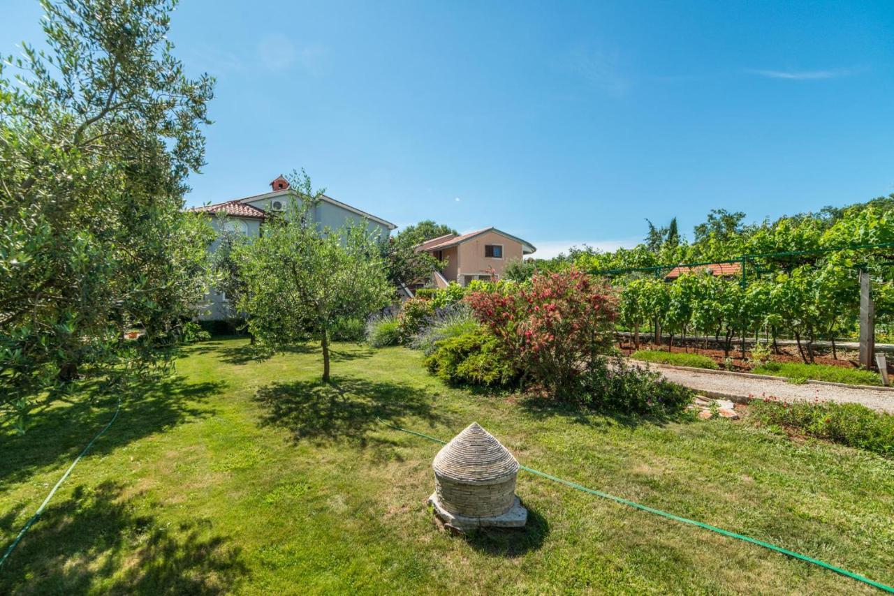 Apartments Durda Фажана Экстерьер фото